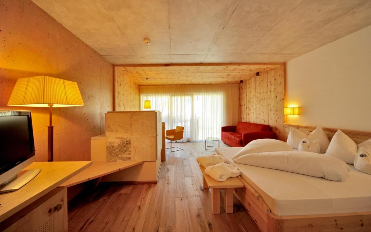 Sporthotel Rasen Rasùn di Sotto Exteriör bild